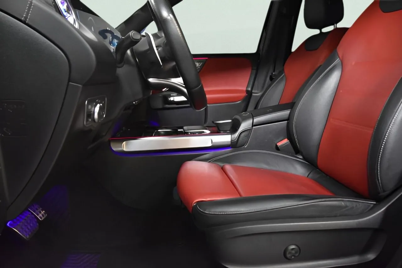 2021 Mercedes Benz GLB 35 AMG photo 31