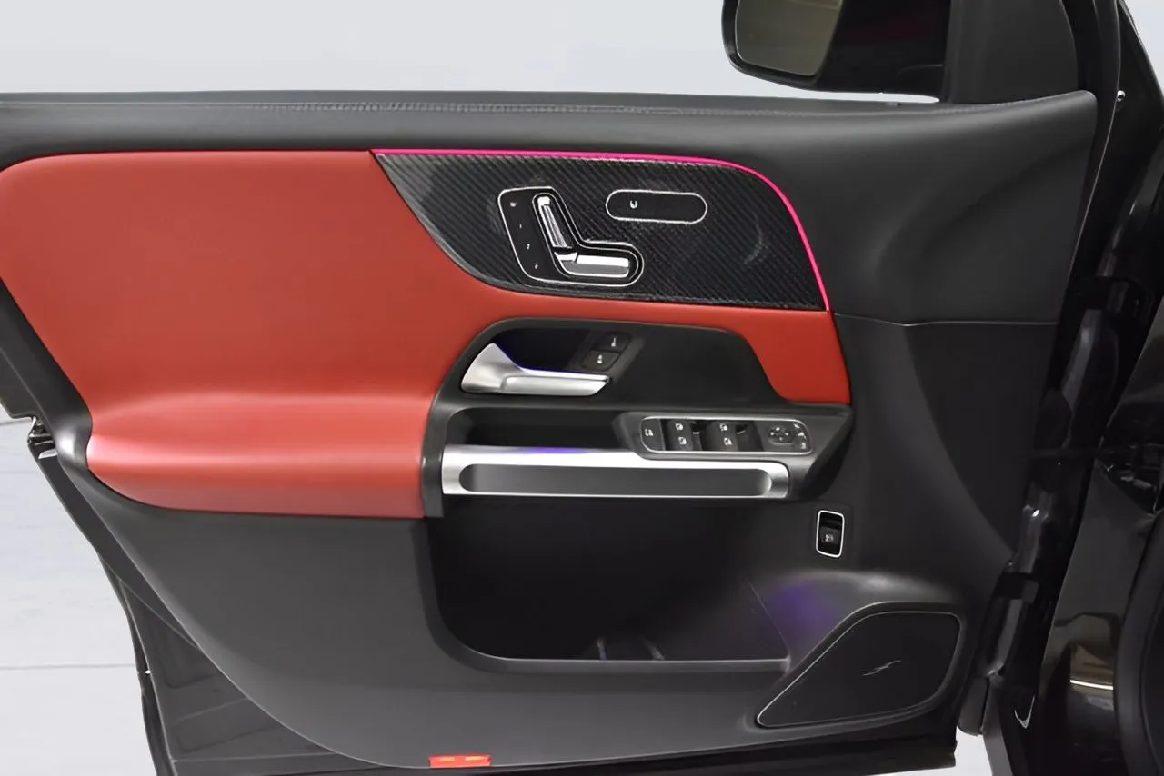 2021 Mercedes Benz GLB 35 AMG photo 26