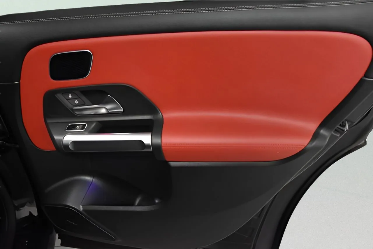 2021 Mercedes Benz GLB 35 AMG photo 18