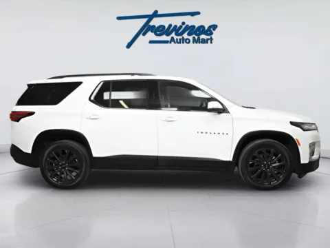More photos of 2022 Chevrolet Traverse RS at Trevinos Auto Mart, TX