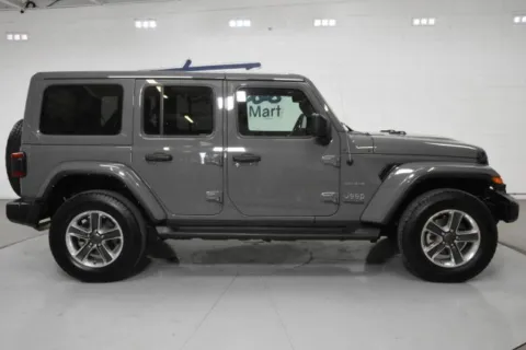 More photos of 2022 Jeep Wrangler Unlimited Sahara at Trevinos Auto Mart, TX