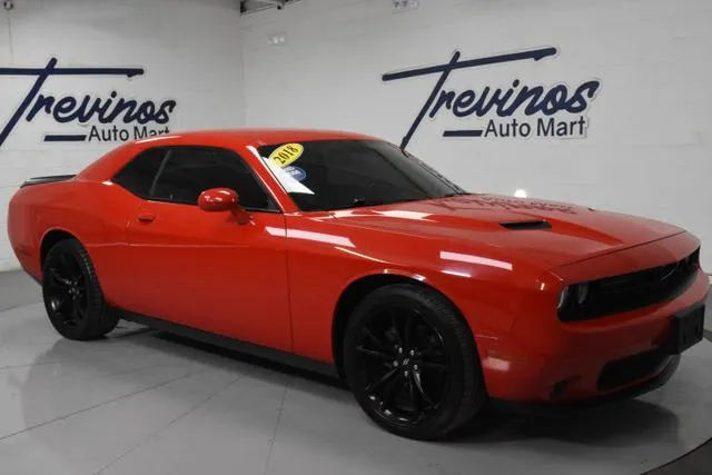2018 Dodge Challenger SXT Coupe 2D for sale in McAllen, TX