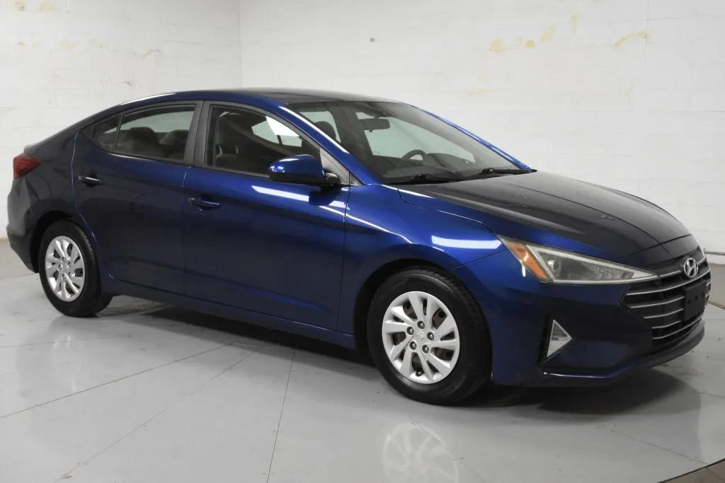 Blue 2019 Hyundai Elantra SE Sedan 4D for sale in McAllen, TX