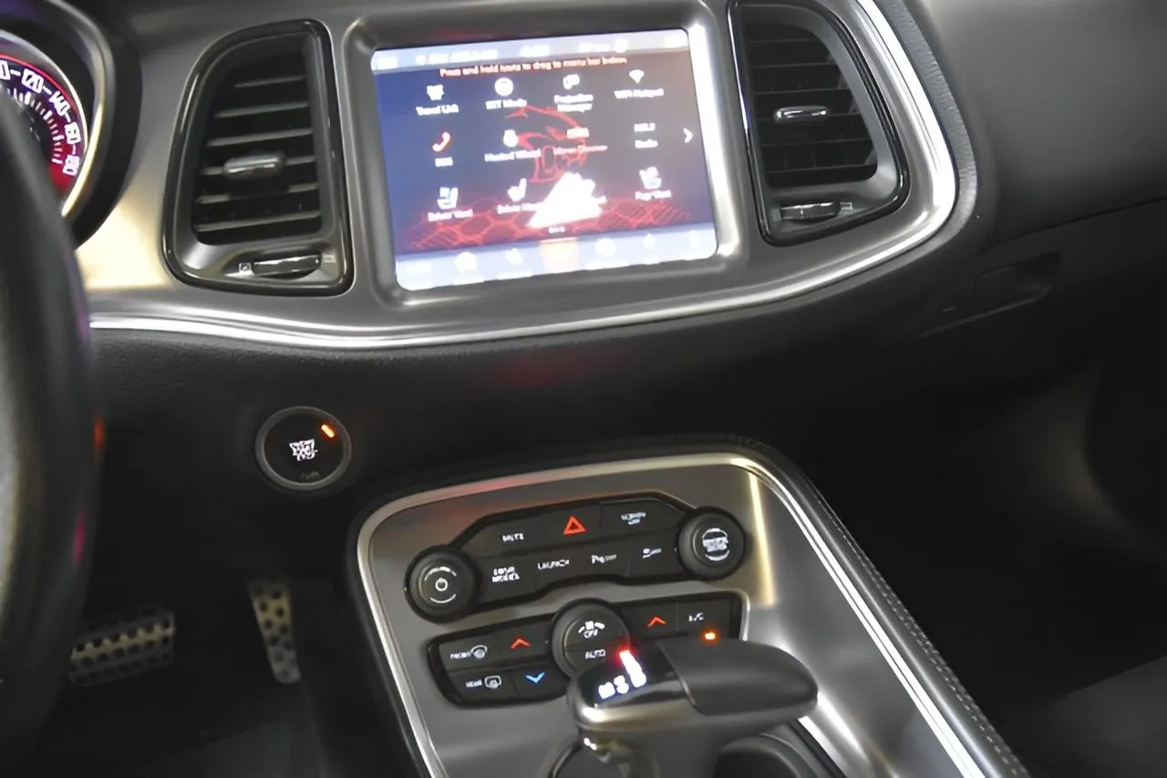2019 Dodge Challenger R/T Scat Pack photo 18