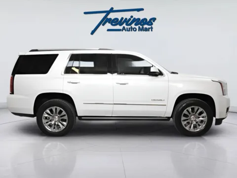 More photos of 2019 GMC Yukon Denali at Trevinos Auto Mart, TX