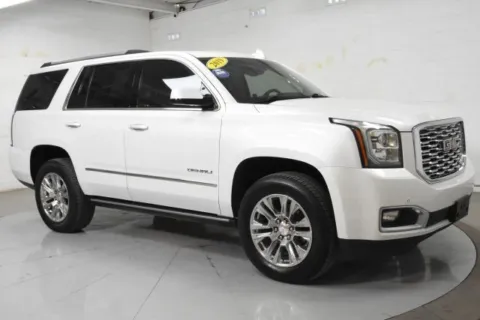 White 2019 GMC Yukon Denali for sale in McAllen, TX