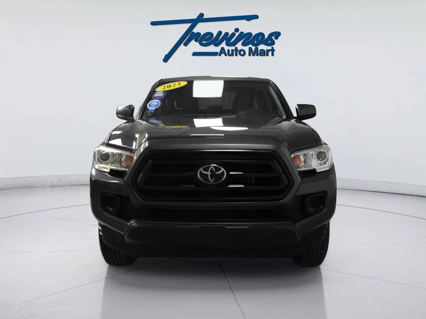 2023 Toyota Tacoma SR photo 2