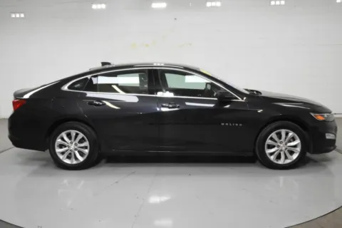 More photos of 2023 Chevrolet Malibu 1LT Sedan 4D at Trevinos Auto Mart, TX