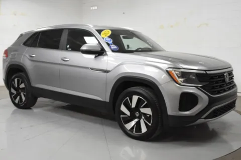 Silver 2024 Volkswagen Atlas Cross Sport SE w/Technology Sport Utility 4D for sale in McAllen, TX