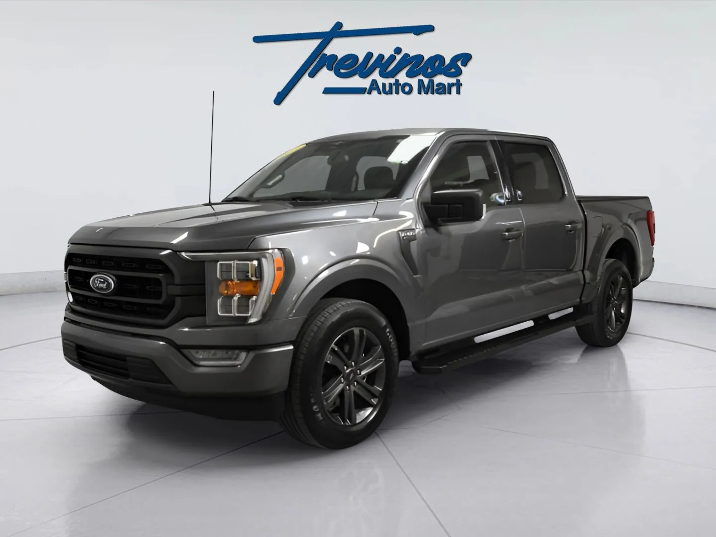 2023 Ford F-150 XLT photo 32