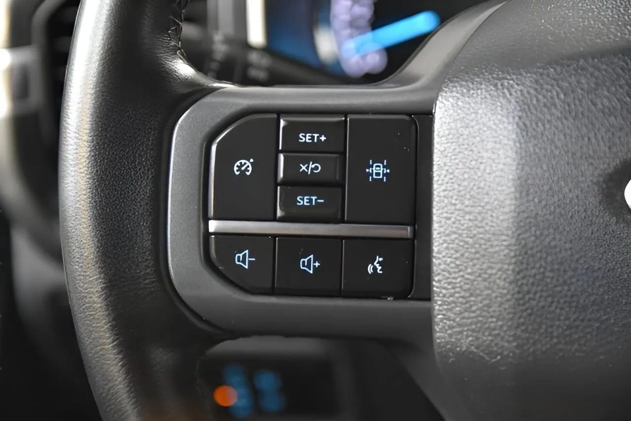 2023 Ford F-150 XLT photo 35