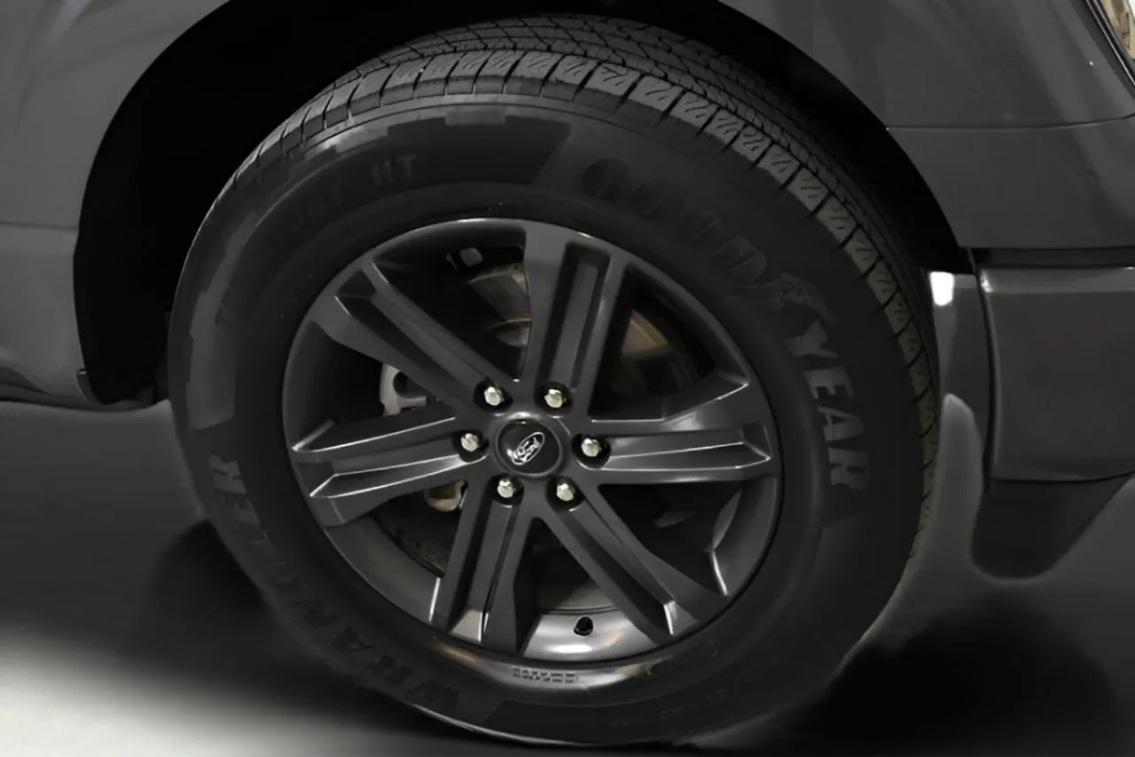 2023 Ford F-150 XLT photo 30