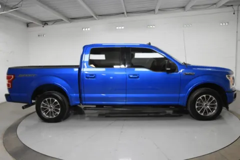 More photos of 2020 Ford F-150 SuperCrew Cab XLT Pickup 4D 5 1/2 ft at Trevinos Auto Mart, TX