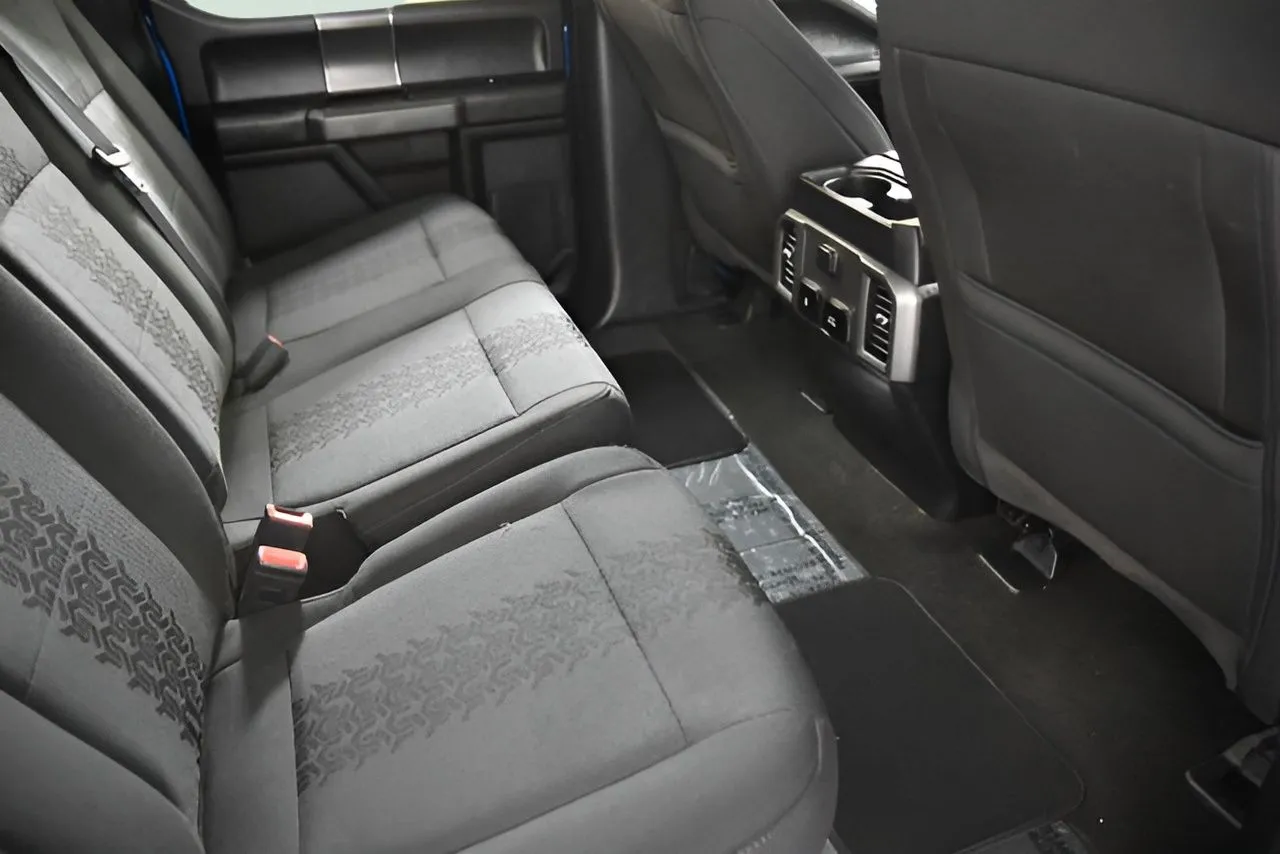 2020 Ford F-150 XLT photo 13