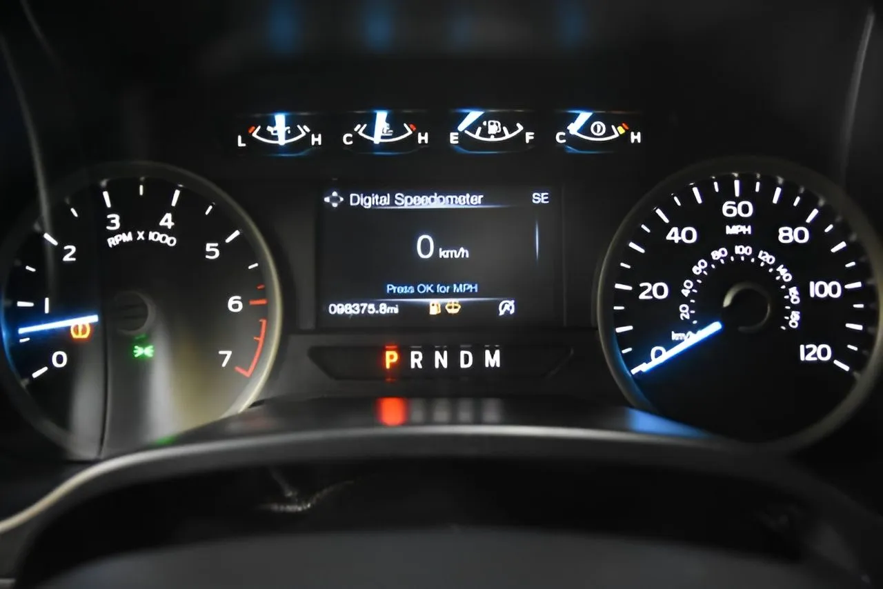 2020 Ford F-150 XLT photo 21
