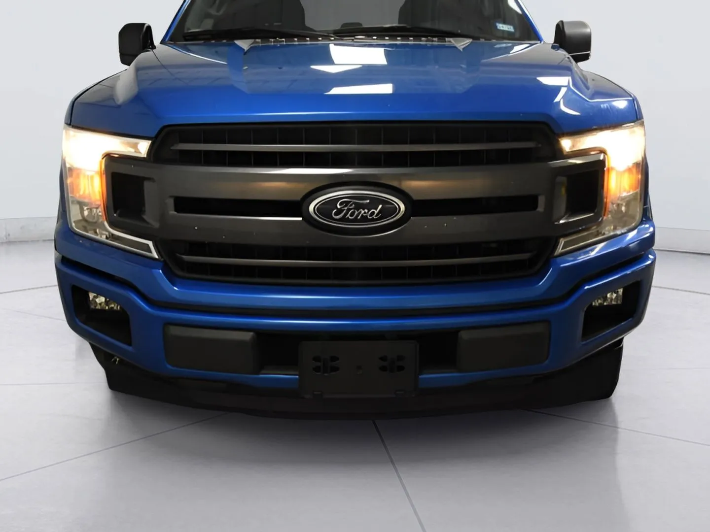 2020 Ford F-150 XLT photo 26