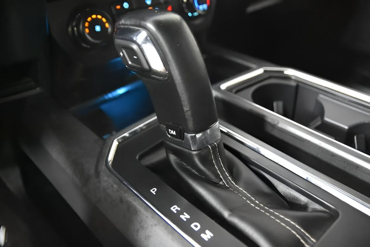 2020 Ford F-150 XLT photo 24