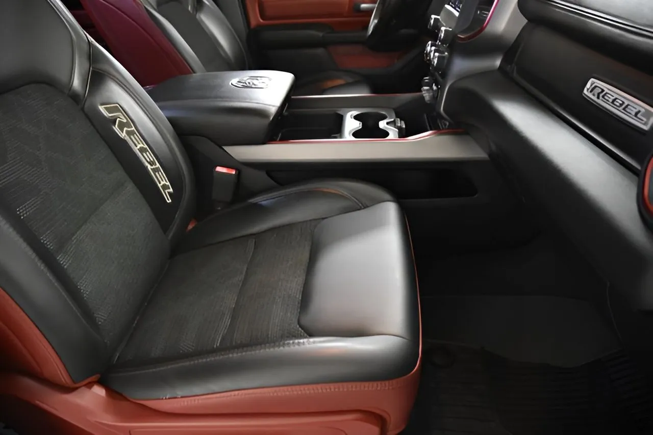 2020 Ram 1500 Rebel photo 24