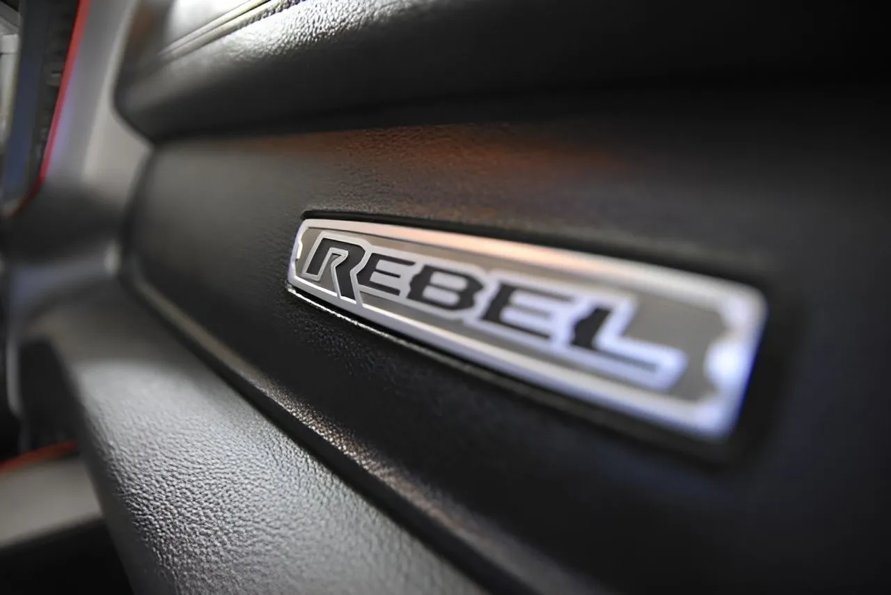 2020 Ram 1500 Rebel photo 39