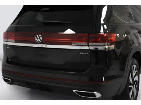 Another view of 2024 Volkswagen Atlas 2.0T SE w/Technology for sale in McAllen, TX at Trevinos Auto Mart