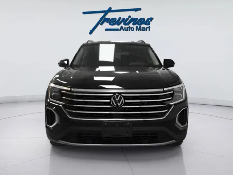 More photos of 2024 Volkswagen Atlas 2.0T SE w/Technology at Trevinos Auto Mart, TX