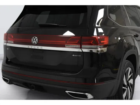 Another view of 2024 Volkswagen Atlas 2.0T SE w/Technology for sale in McAllen, TX at Trevinos Auto Mart