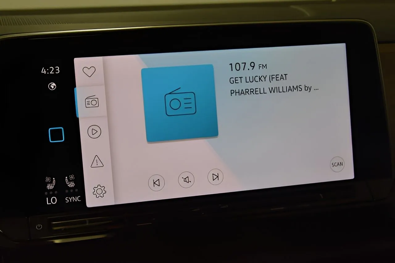 2024 Volkswagen Atlas SE Technology photo 4