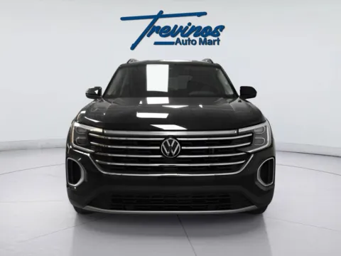 More photos of 2024 Volkswagen Atlas 2.0T SE w/Technology at Trevinos Auto Mart, TX