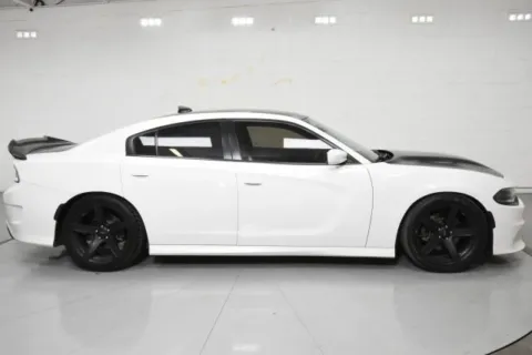 More photos of 2020 Dodge Charger R/T at Trevinos Auto Mart, TX