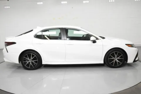 More photos of 2023 Toyota Camry SE at Trevinos Auto Mart, TX