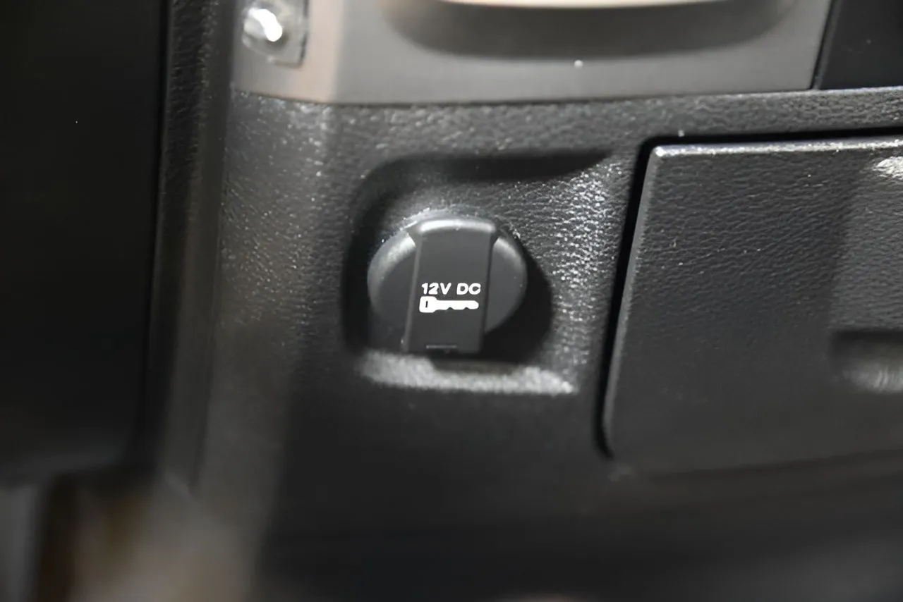 2021 Ram 1500 Classic SLT photo 22