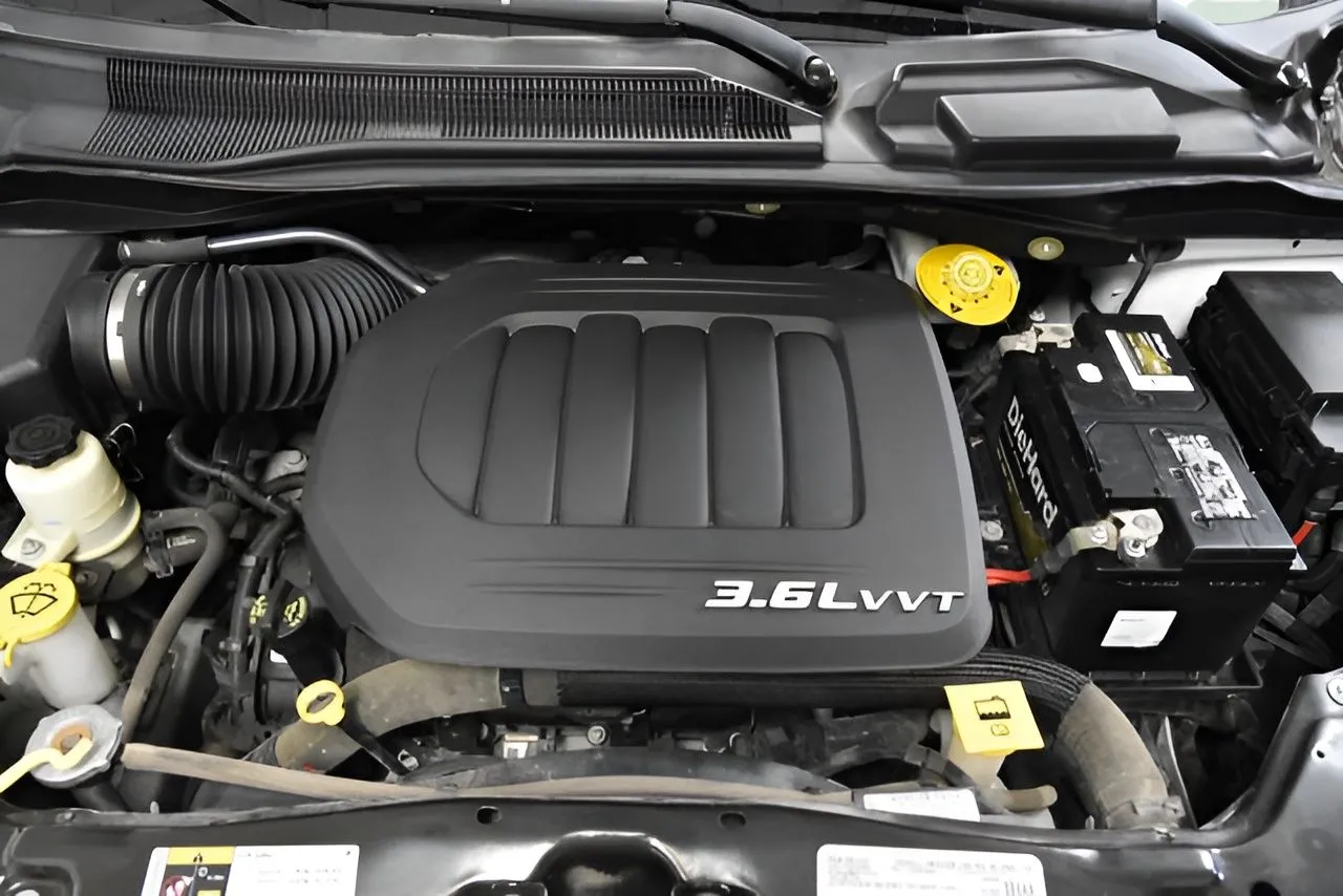 2017 Dodge Grand Caravan SE photo 21