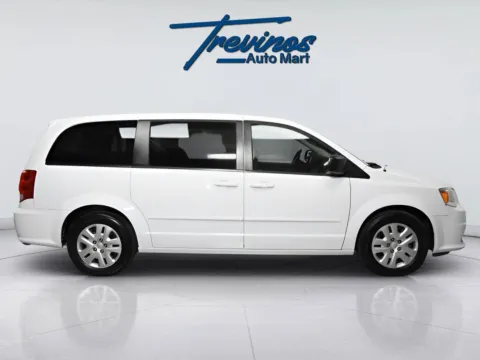 More photos of 2017 Dodge Grand Caravan SE at Trevinos Auto Mart, TX