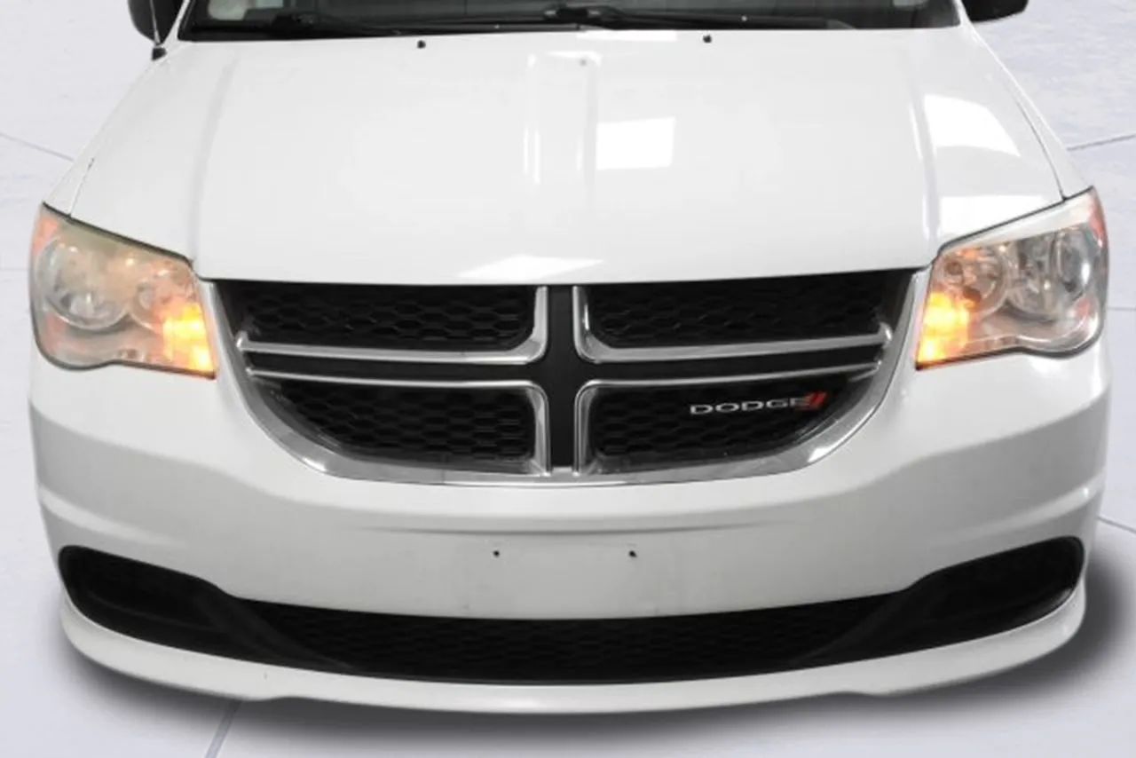 2017 Dodge Grand Caravan SE photo 34