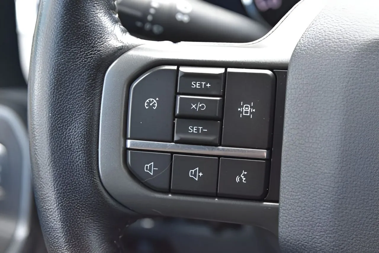 2021 Ford F-150 XLT photo 32