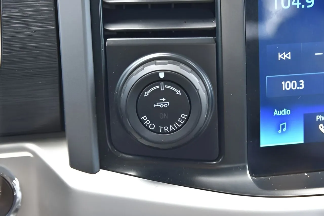 2021 Ford F-150 XLT photo 11
