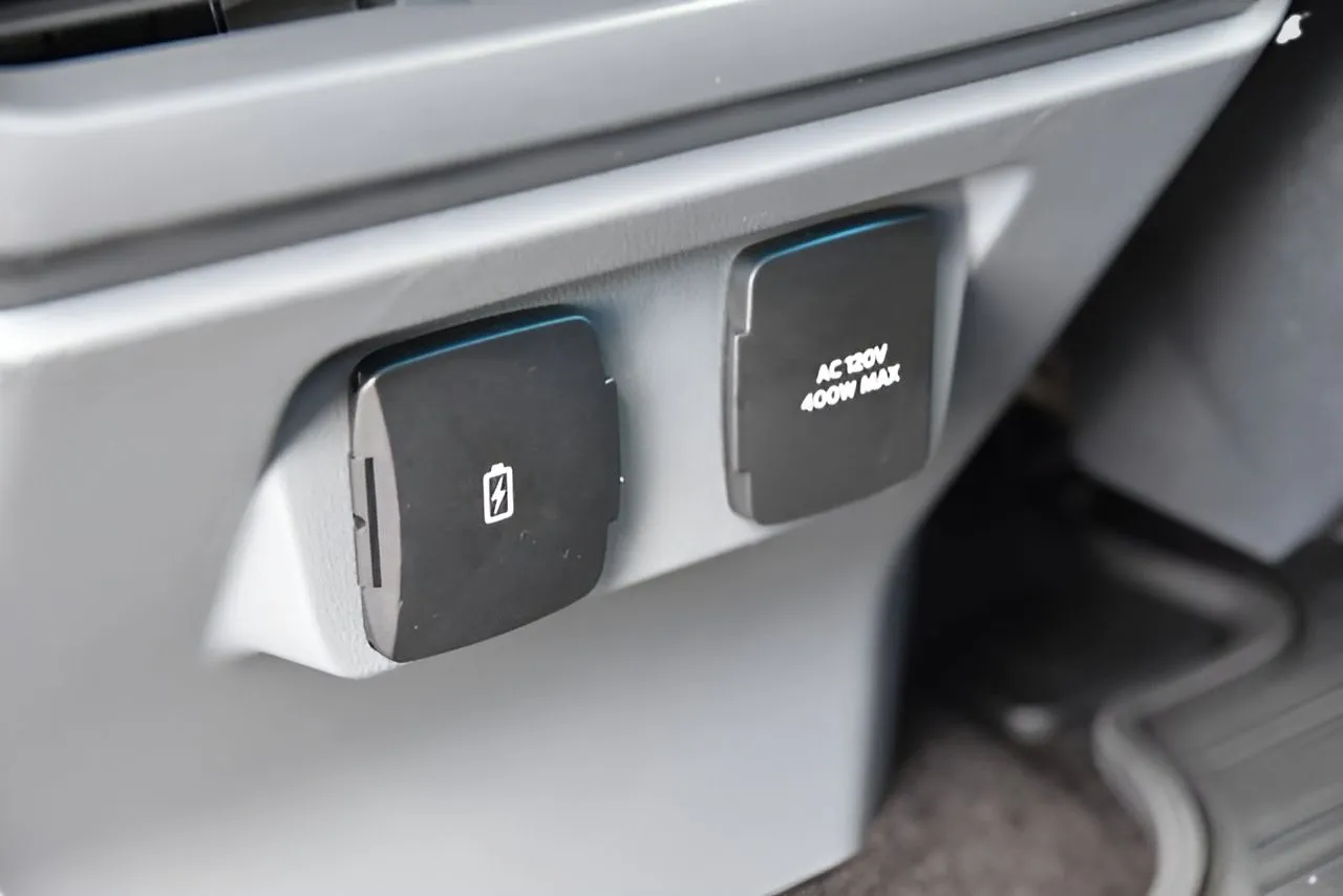 2021 Ford F-150 XLT photo 12