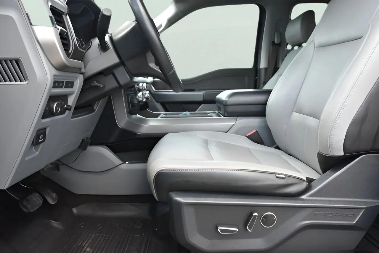 2021 Ford F-150 XLT photo 31