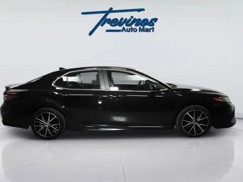 More photos of 2024 Toyota Camry SE at Trevinos Auto Mart, TX