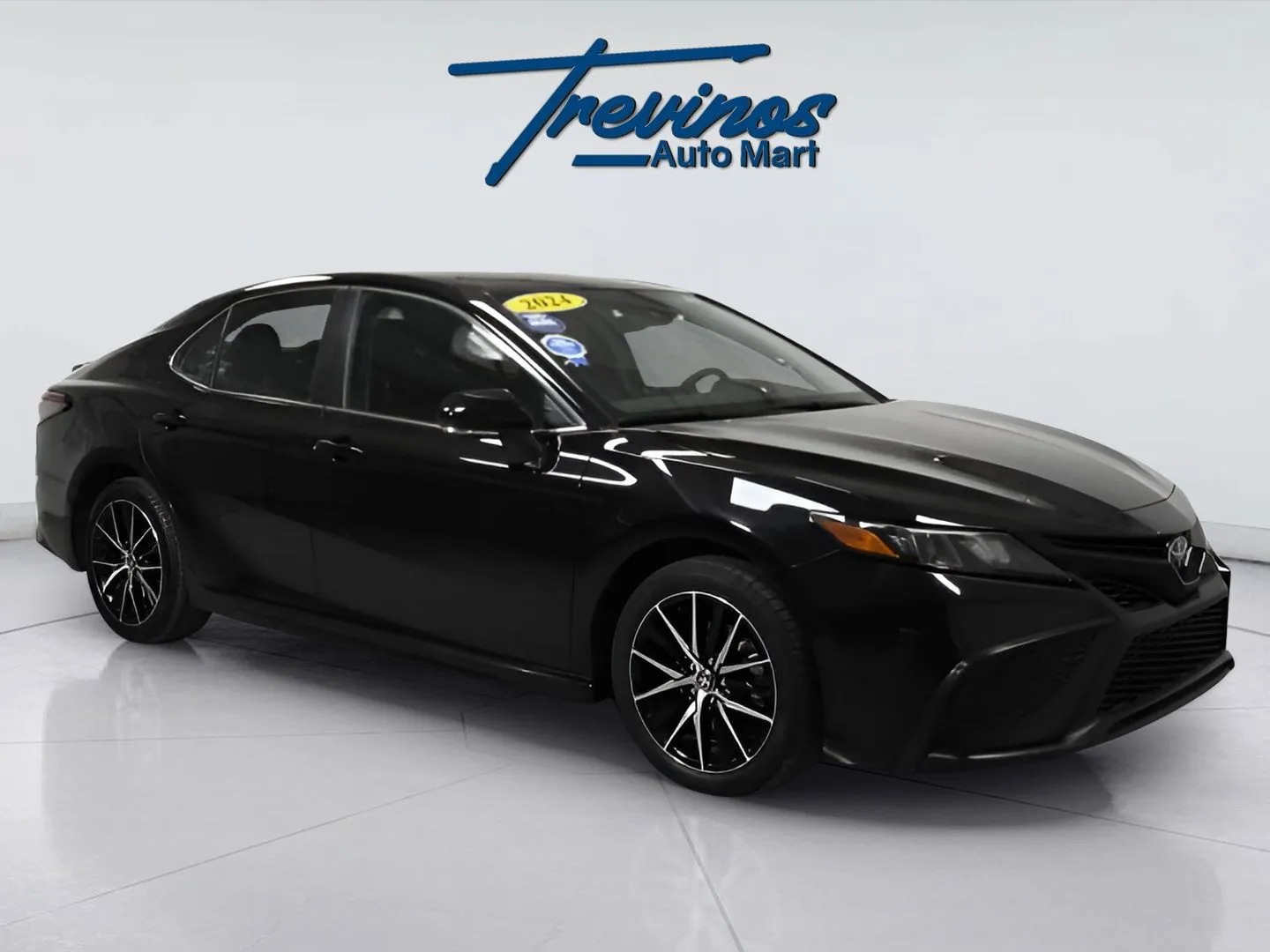 Black 2024 Toyota Camry SE for sale in McAllen, TX