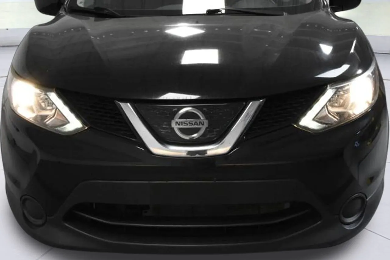 2019 Nissan Rogue Sport S photo 25