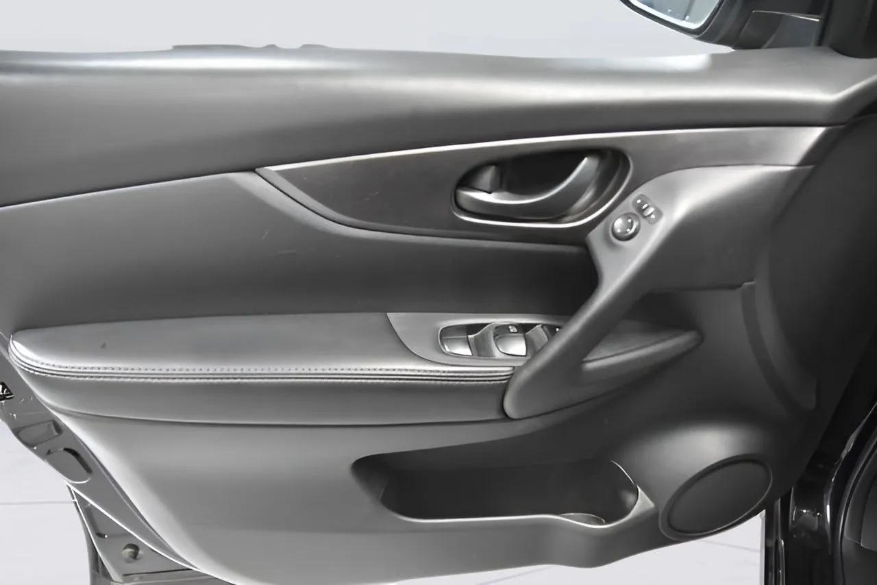 2019 Nissan Rogue Sport S photo 29