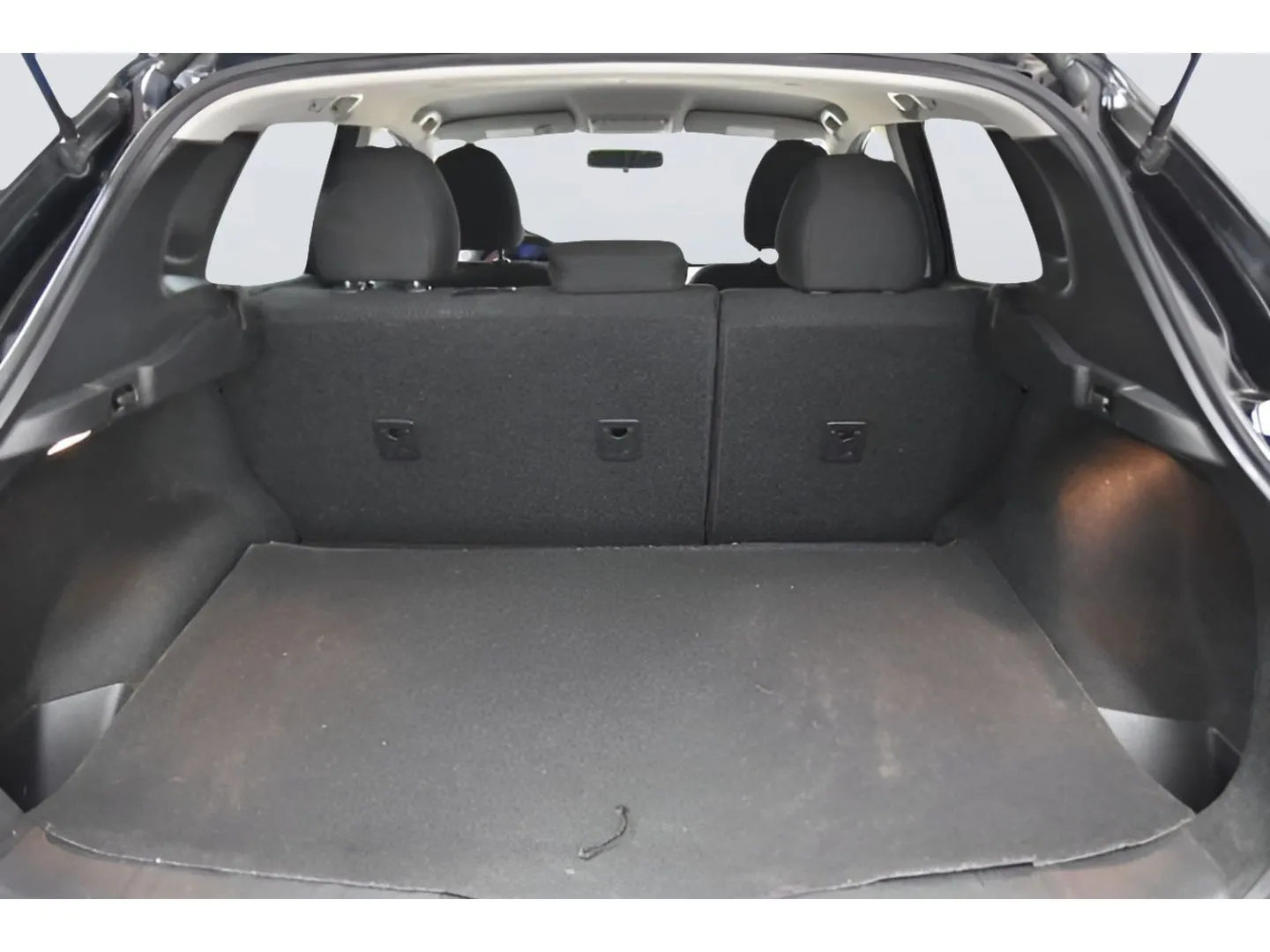 2019 Nissan Rogue Sport S photo 37