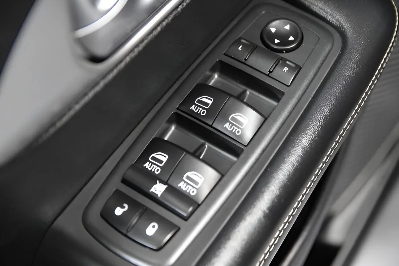 2018 Chrysler Pacifica Touring Plus photo 20