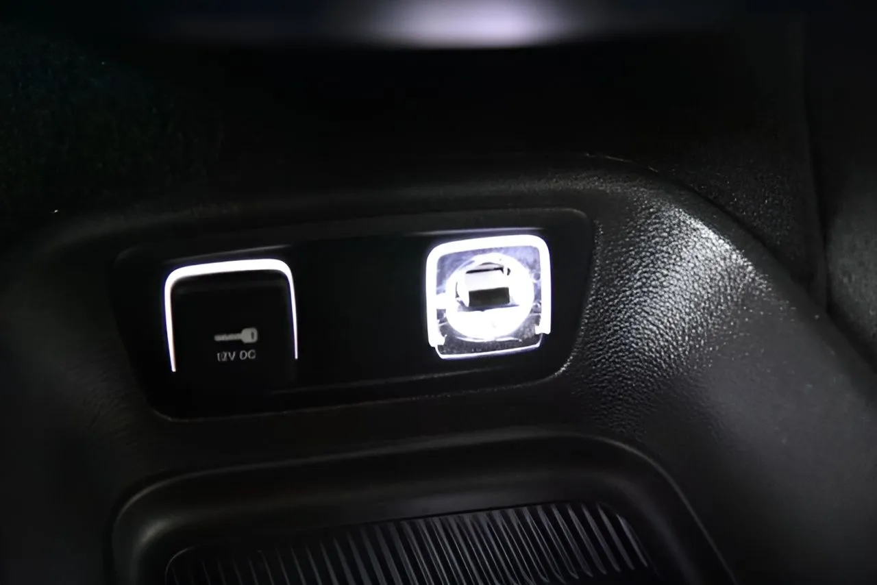 2018 Chrysler Pacifica Touring Plus photo 41