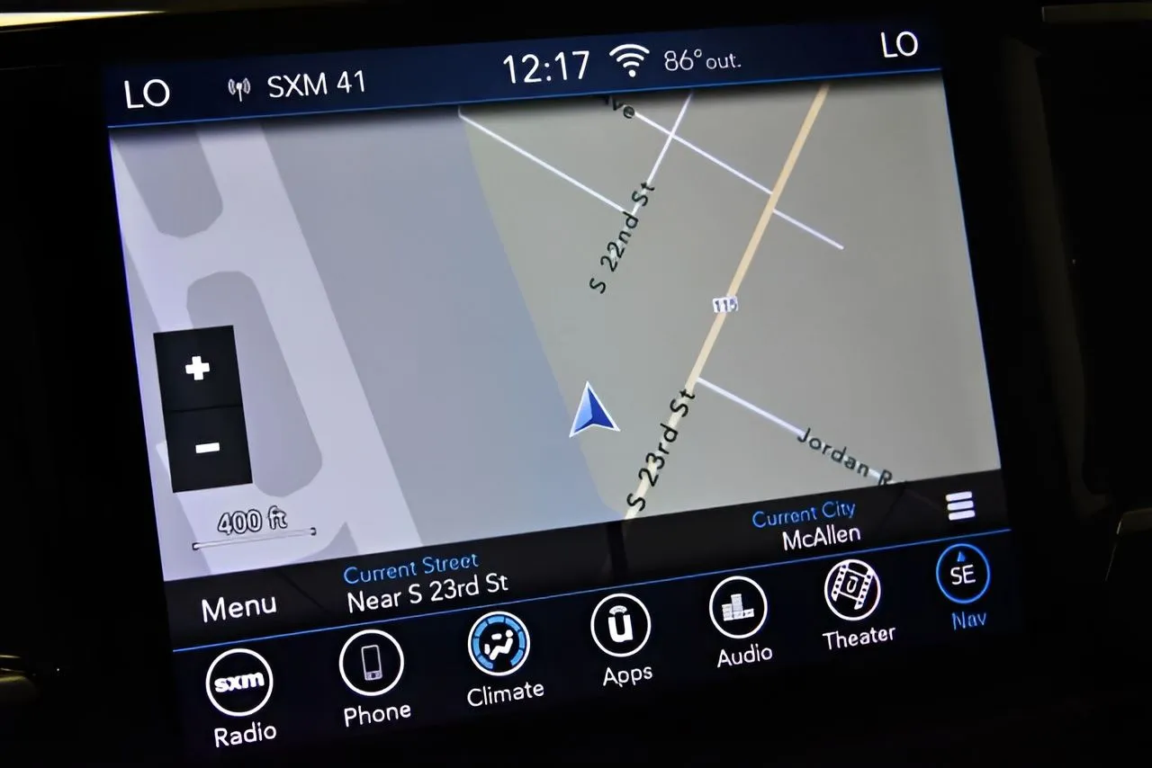 2018 Chrysler Pacifica Touring Plus photo 39