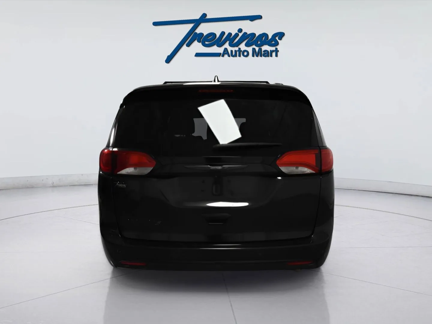 2018 Chrysler Pacifica Touring Plus photo 4