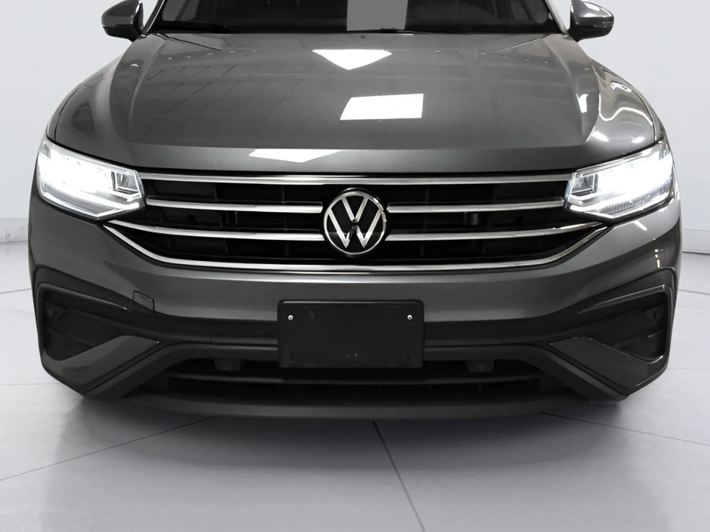 2024 Volkswagen Tiguan SE Wolfsburg Edition photo 36