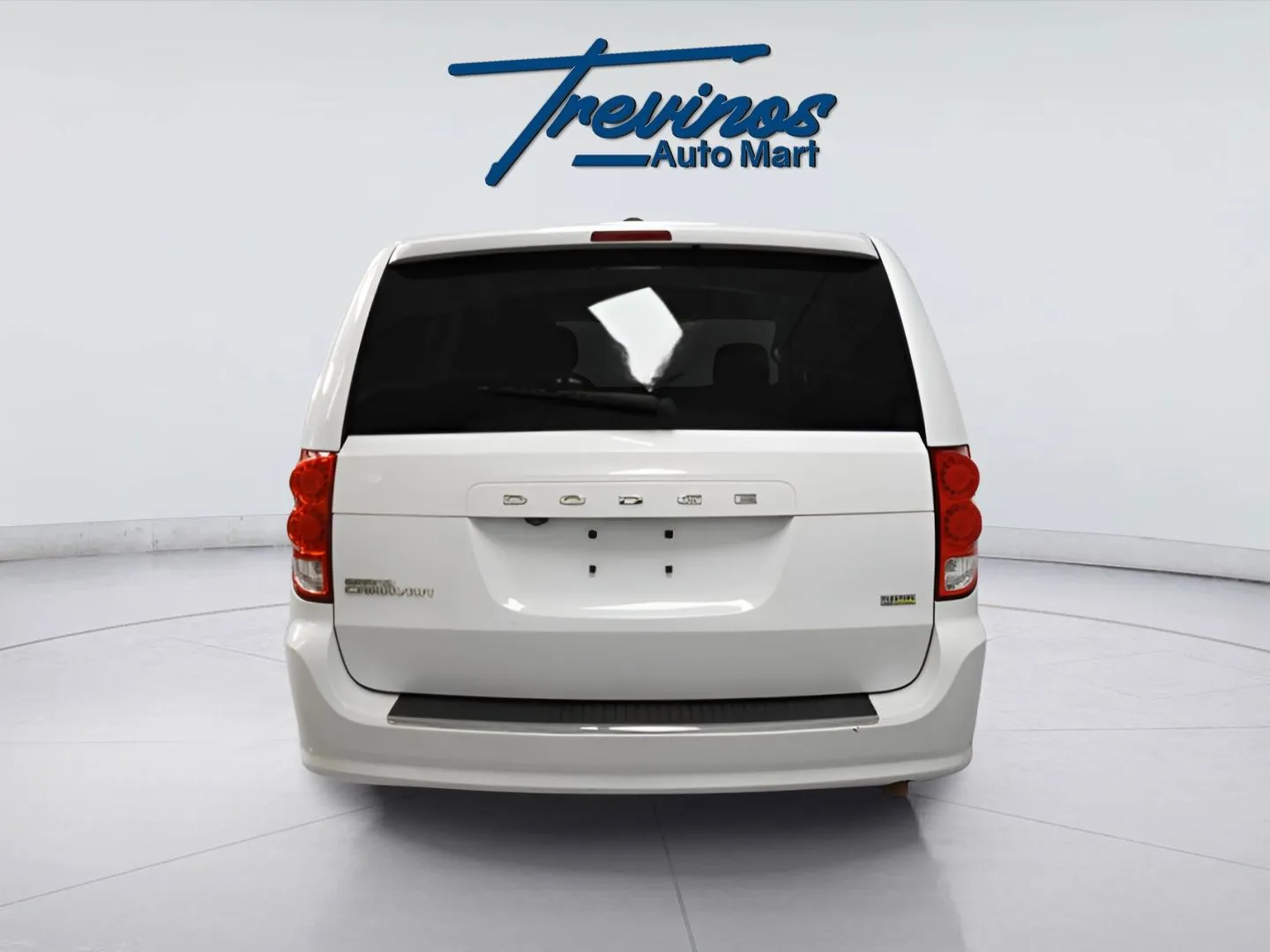 2019 Dodge Grand Caravan SE photo 3