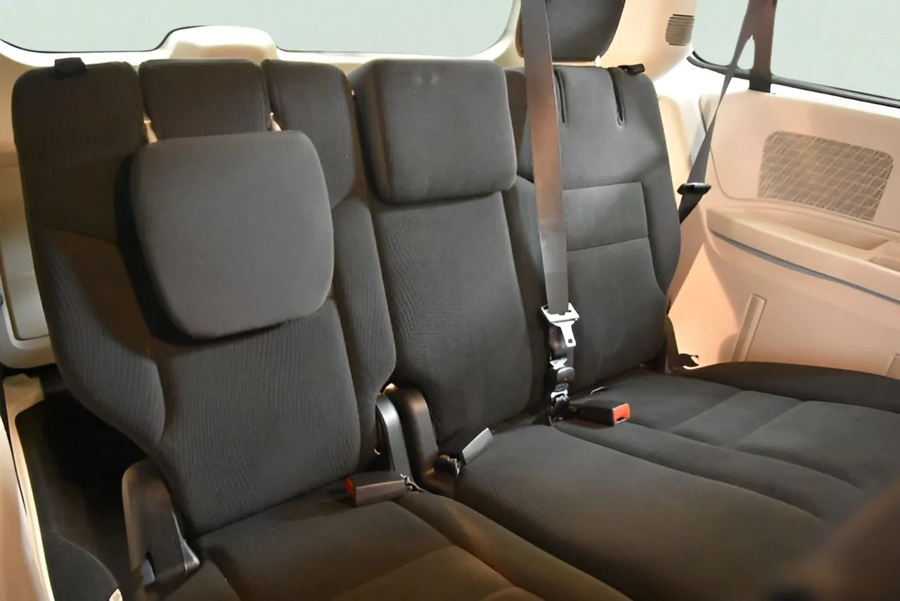 2019 Dodge Grand Caravan SE photo 33